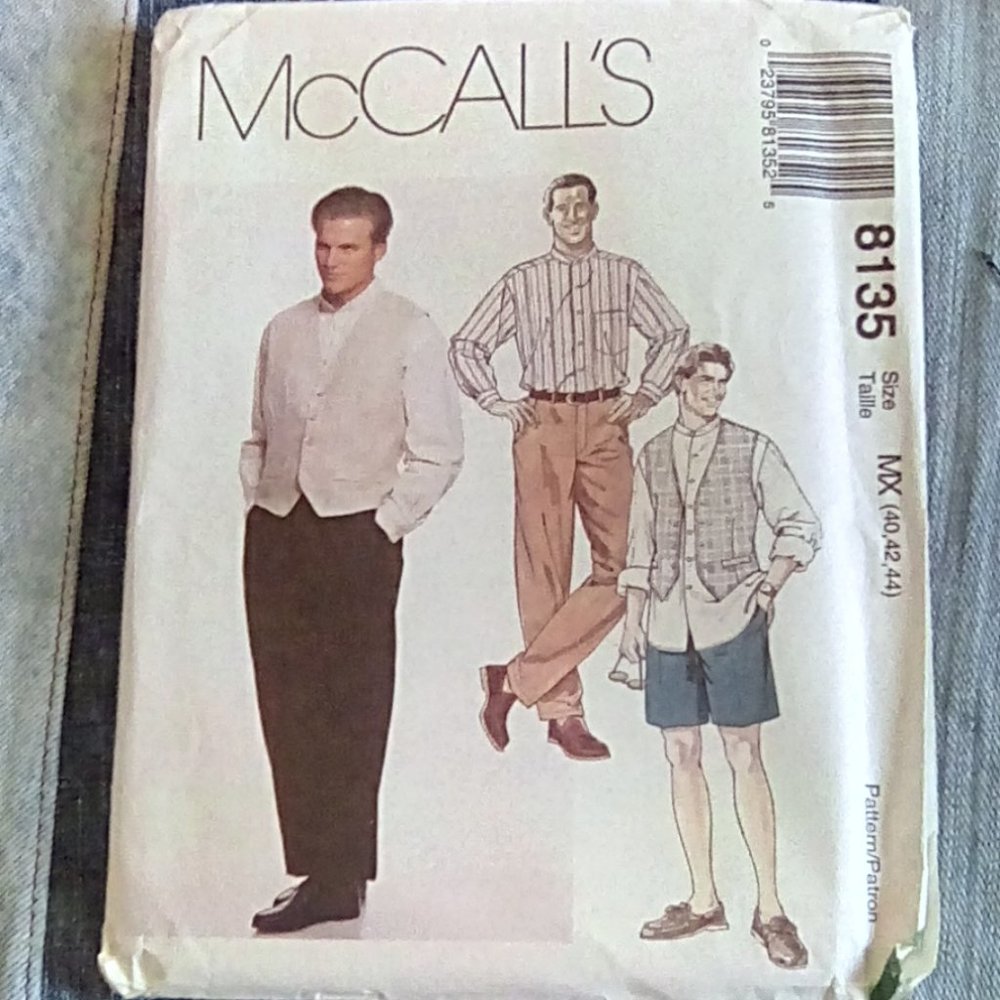 McCall's Men's Shirt vest pants shorts 40-42-44